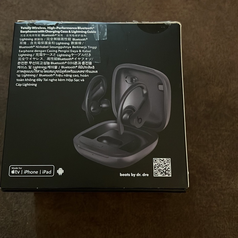 Beats by Dre headphones New never used